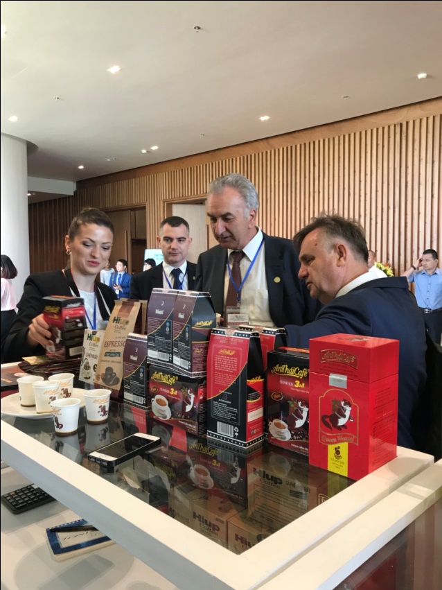 Cà phê An Thái Gặp gỡ giao thương, tiếp xúc với các nhà đầu tư  nước ngoài tại đại hội GEF 2018